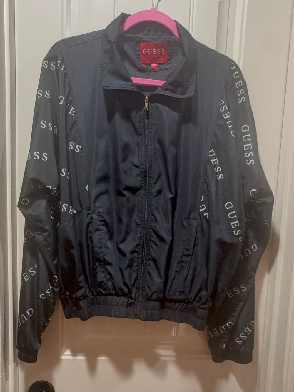 GUESS Full Zip Black Windbreaker Track Jacket All Over Logo Print Sleeves